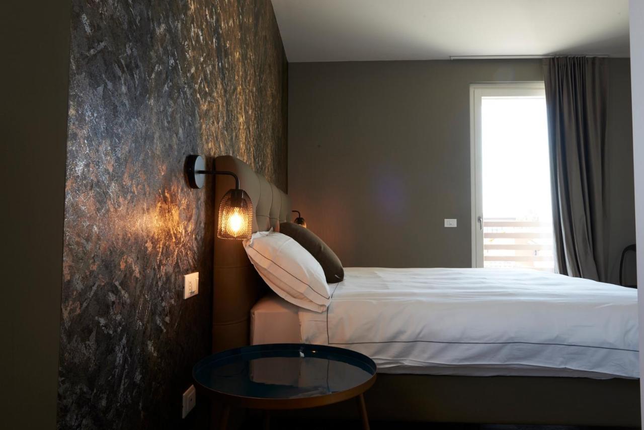 Hotel B&B il Mosaico Sirmione Esterno foto