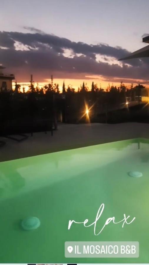 Hotel B&B il Mosaico Sirmione Esterno foto